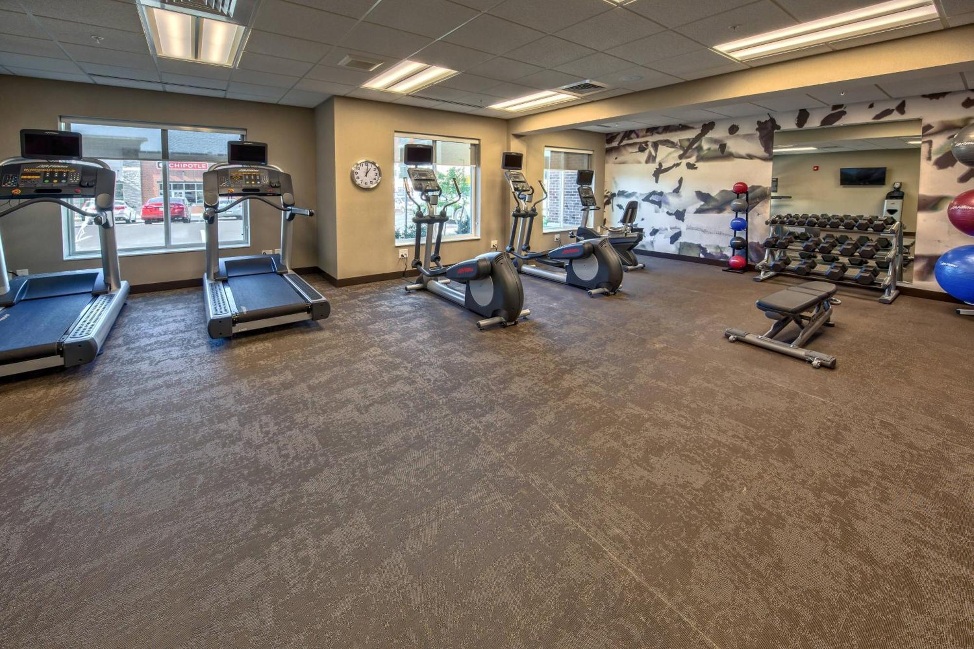 Residence Inn By Marriott Blacksburg-University Екстер'єр фото