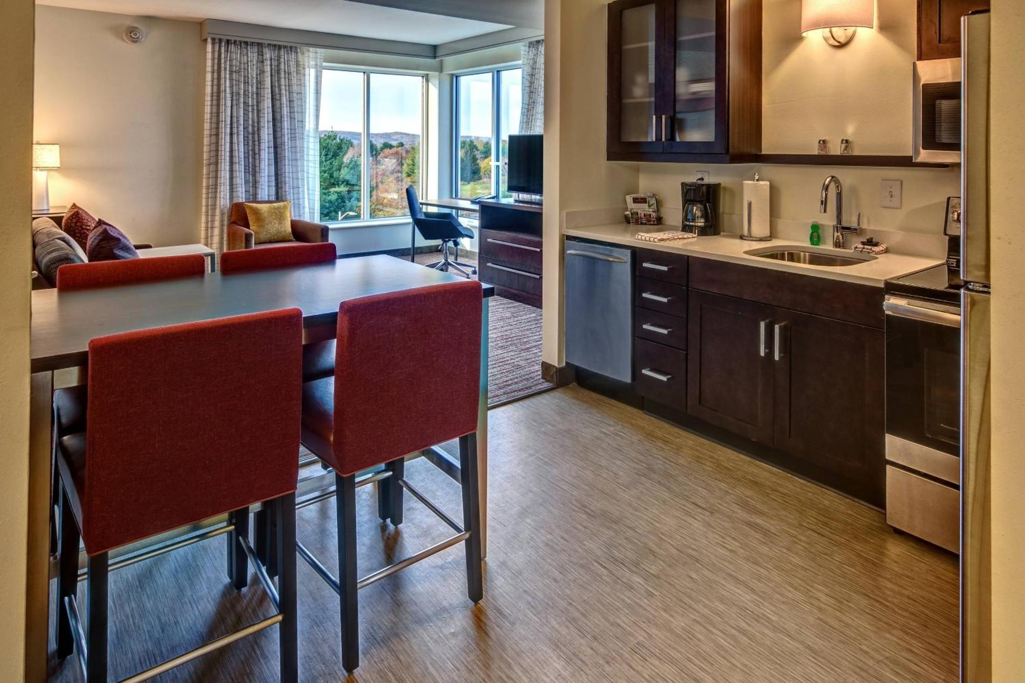 Residence Inn By Marriott Blacksburg-University Екстер'єр фото
